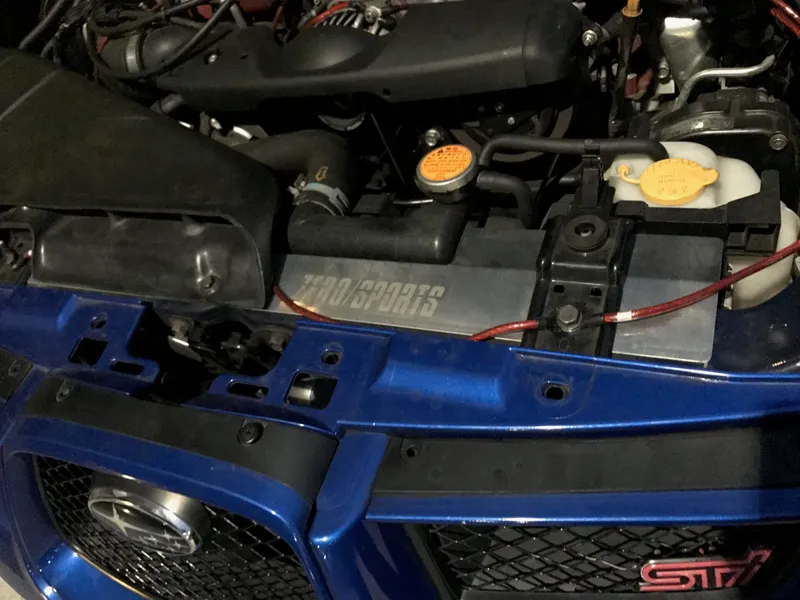 zero sports クールラジエターを取り付け