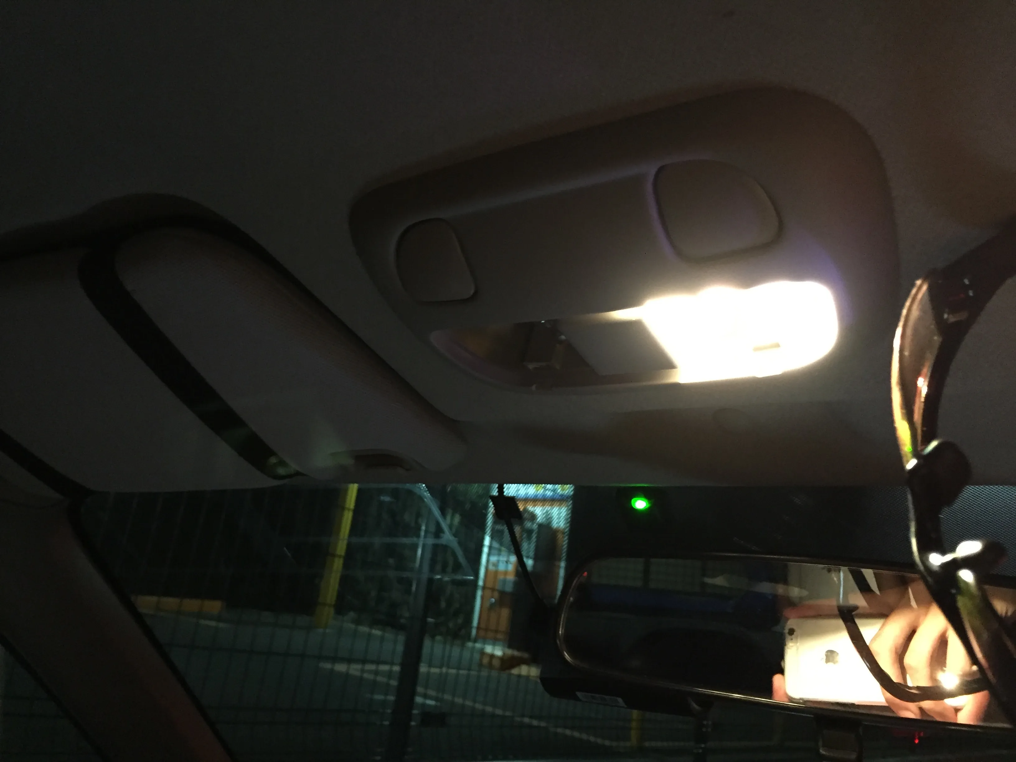 マップライトをLED