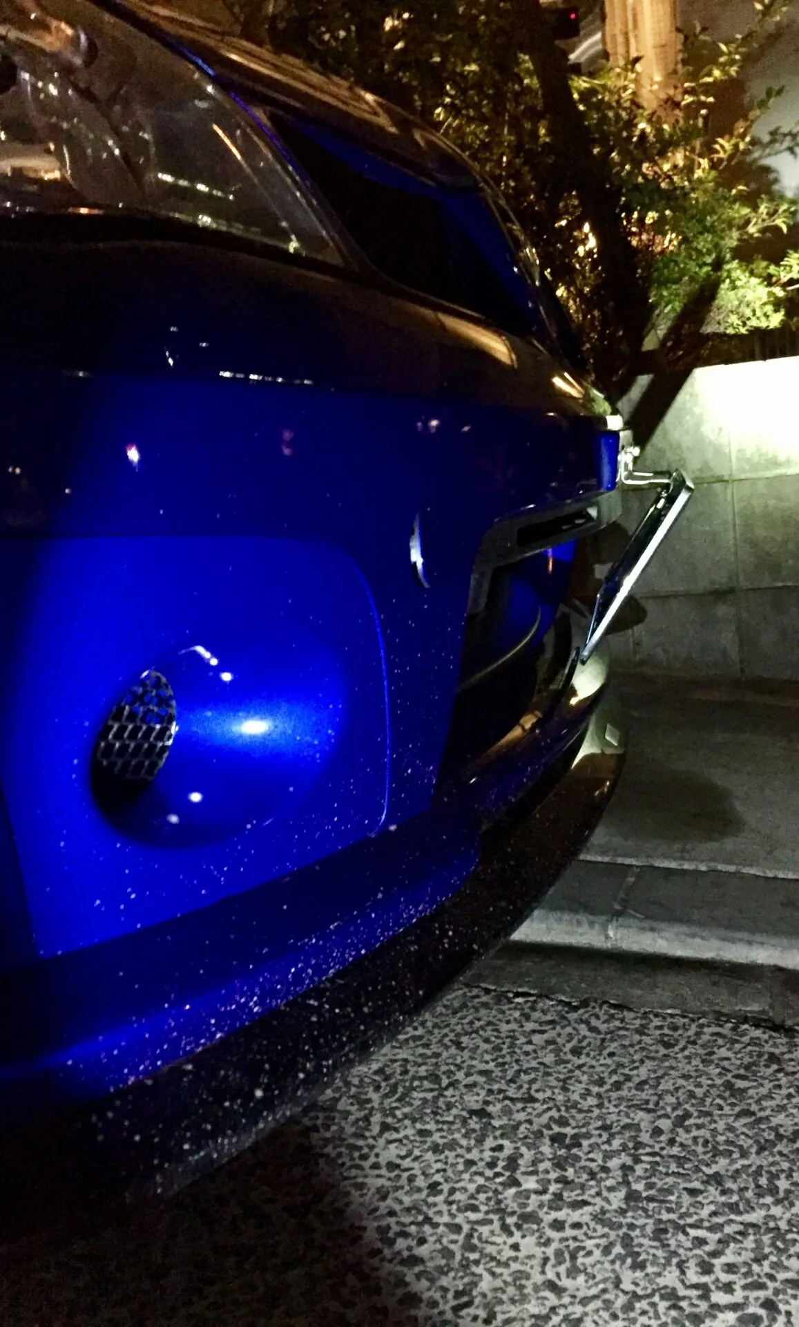 フロントのナンバープレートステー自作